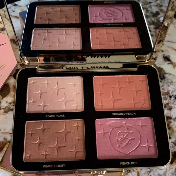 🍑SOLD Too Faced “Sugar Peach” Wet & Dry Palette - Picture 8 of 8